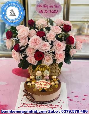 Combo Bánh Kem Và Hoa Tươi 05